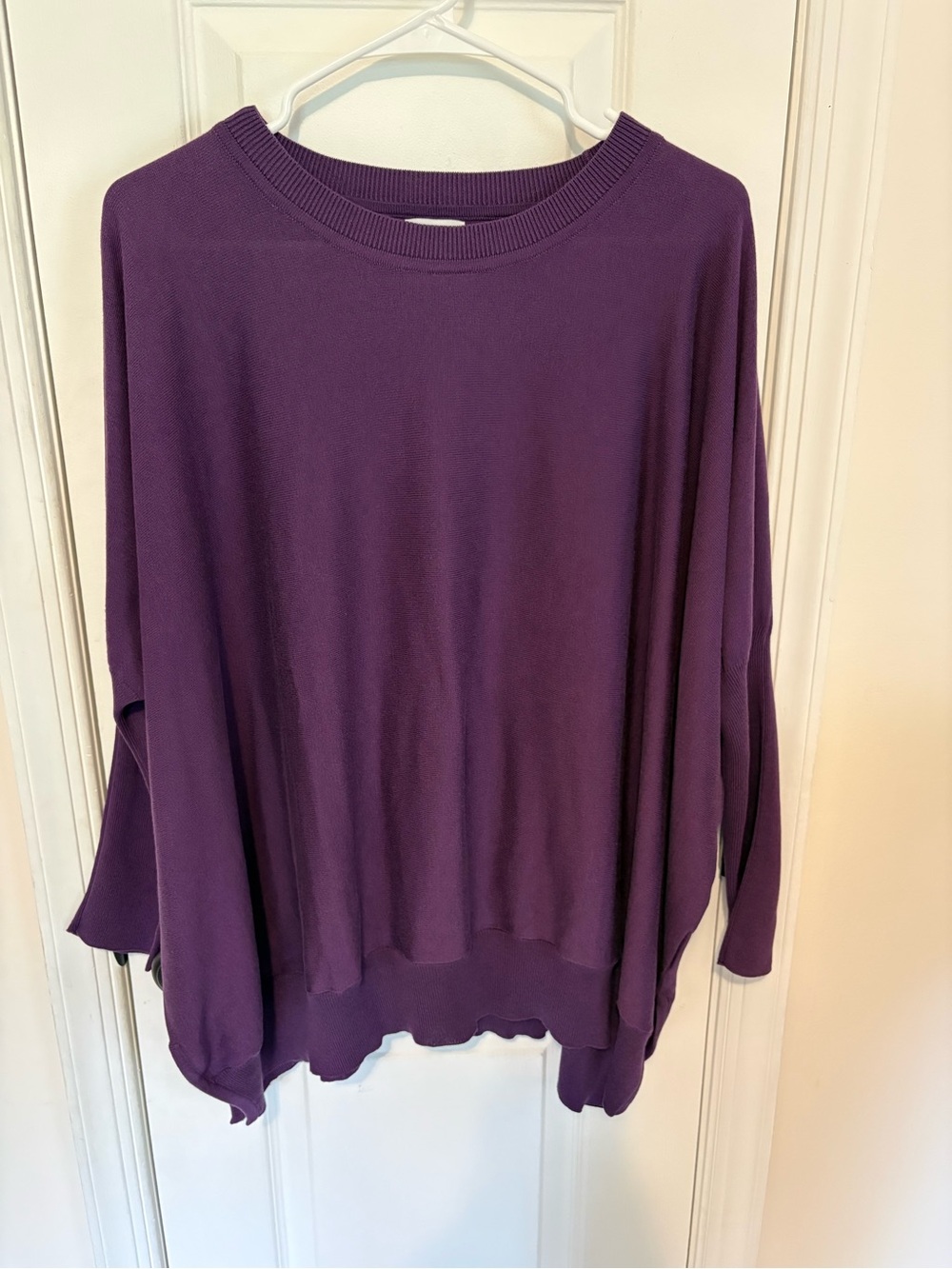 Women's Relaxed Purple Crewneck Sweatshirt